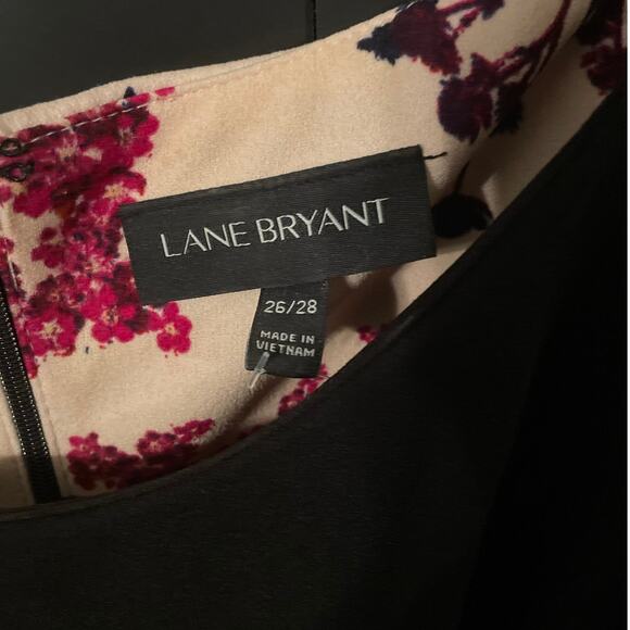 Lane Bryant Size 26/28  Fit & Flare Dress Wine, Ivory and Black Floral Print - Picture 5 of 6